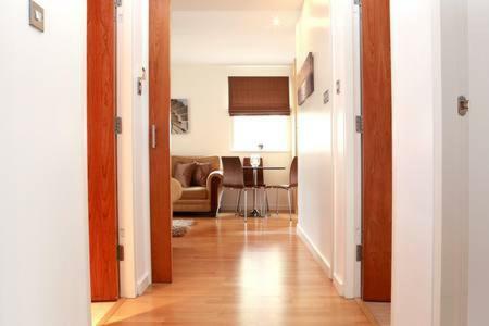 Апартаменти The Park - Holyrood Road With Free Parking Единбург Екстер'єр фото